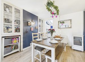 Dining Area - click for photo gallery